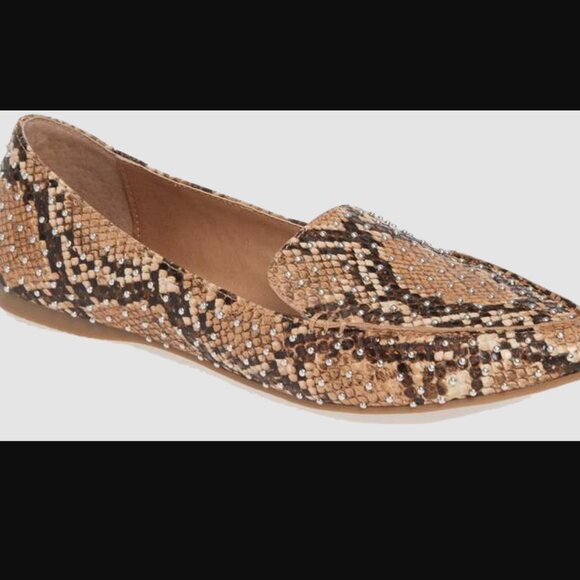 Steve Madden Feather Studded Loafer - Snake Print - 8M - Picture 1 of 3